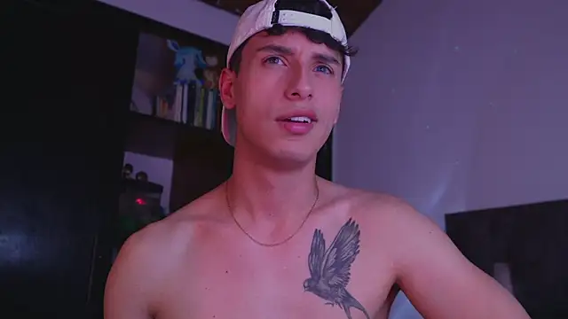 Snapshot of I_Gabriel chatting on 12.05.25 I Gabriel online show from 12.05.25