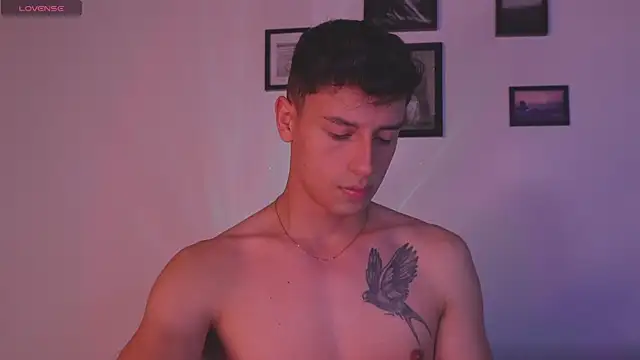 Snapshot of I_Gabriel chatting on 01.12.26 I Gabriel online show from 01.12.26