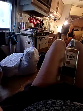 Snapshot of khloebanques chatting on 02.08.26 khloebanques online show from 02.08.26