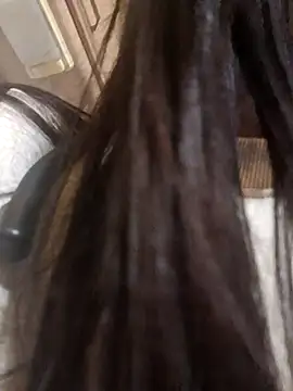 Snapshot of khloebanques chatting on 02.19.26 khloebanques online show from 02.19.26