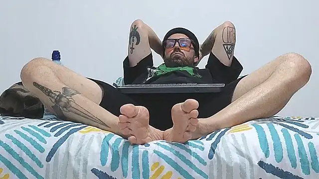 Snapshot of MattxFeet chatting on 03.28.26 MattxFeet online show from 03.28.26