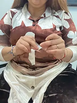 Preet Kaur 69 online show from 01.15.26