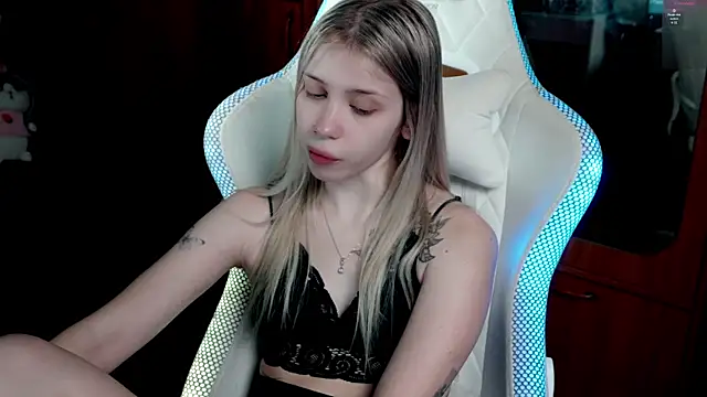 ho1yho1e online show from 12.20.25