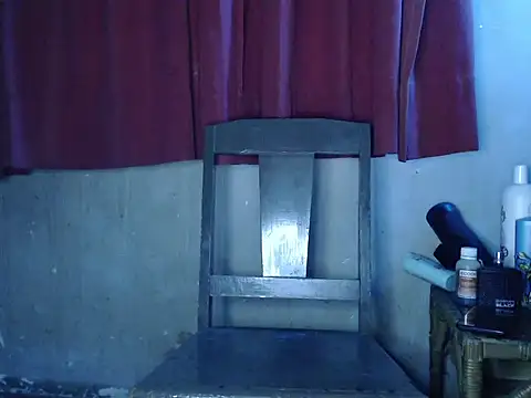 Snapshot of Latinopervs chatting on 11.02.25 Latinopervs online show from 11.02.25