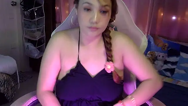 yourbabe Brielle online show from 11.26.25