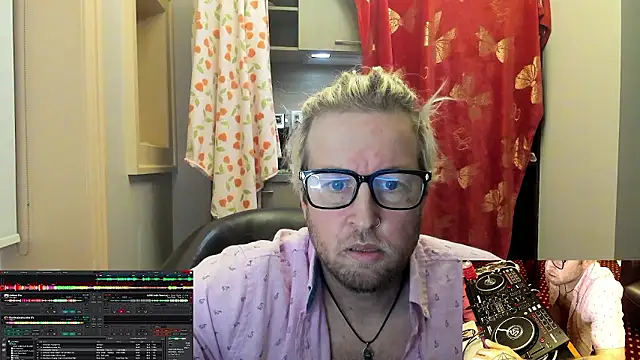 Snapshot of lexxiluther chatting on 01.09.26 lexxiluther online show from 01.09.26