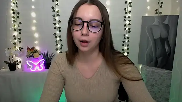 Snapshot of SweetPrincess_ chatting on 01.15.25 SweetPrincess online show from 01.15.25