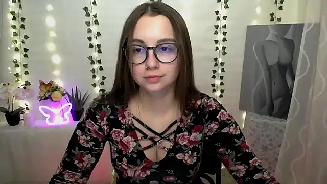 Snapshot of SweetPrincess_ chatting on 01.17.25 SweetPrincess online show from 01.17.25