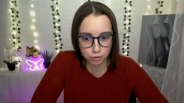 Snapshot of SweetPrincess_ chatting on 01.20.25 SweetPrincess online show from 01.20.25