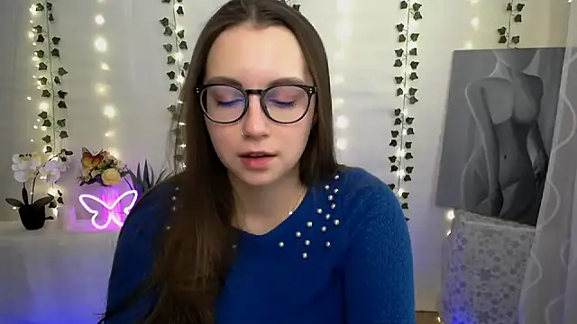 Snapshot of SweetPrincess_ chatting on 02.27.25 SweetPrincess online show from 02.27.25