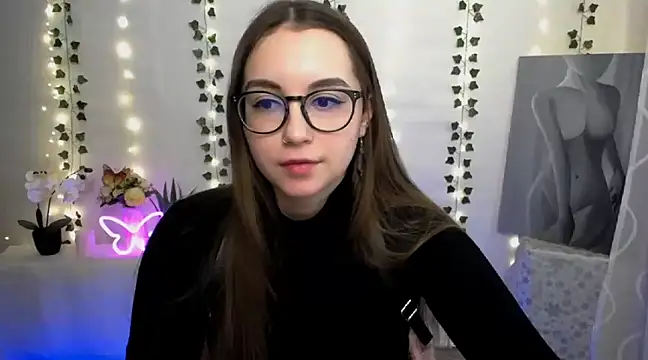 Snapshot of SweetPrincess_ chatting on 03.01.25 SweetPrincess online show from 03.01.25