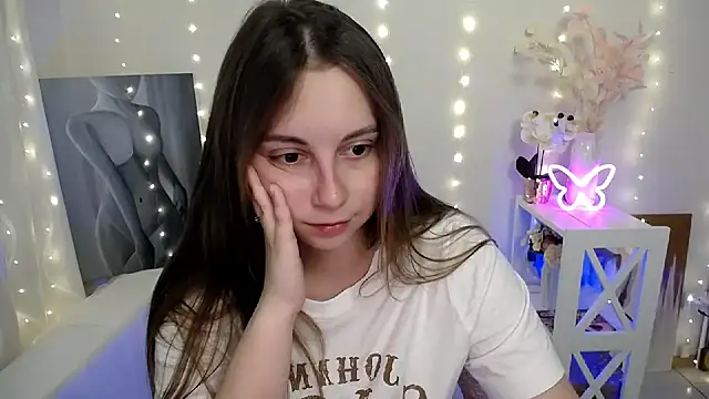 Snapshot of SweetPrincess_ chatting on 06.16.26 SweetPrincess online show from 06.16.26