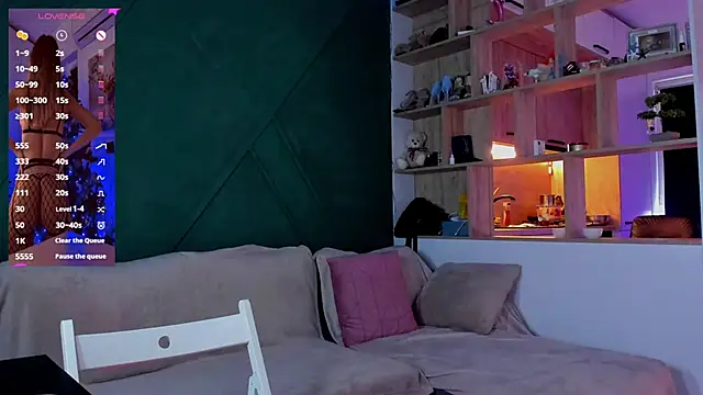  alleyesonme  online show from 12.14.24