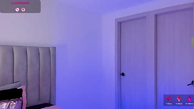 Snapshot of MaddyyLennon chatting on 06.26.26 MaddyyLennon online show from 06.26.26