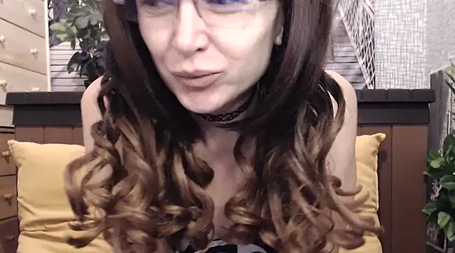 Snapshot of lilianleight chatting on 02.06.25 lilianleight online show from 02.06.25