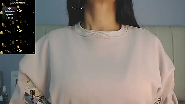 Snapshot of amy_le01 chatting on 07.20.26 amy le01 online show from 07.20.26