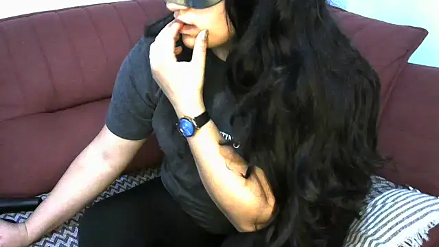 insatiableeee online show from 12.03.24