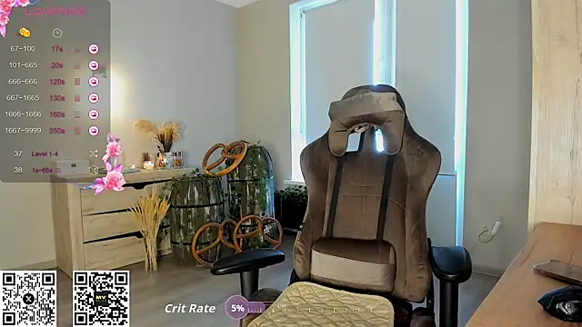 HotyPlays online show from 10.02.25