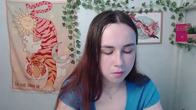 Snapshot of VeryVeryVeryShy_ chatting on 06.01.26 VeryVeryVeryShy online show from 06.01.26