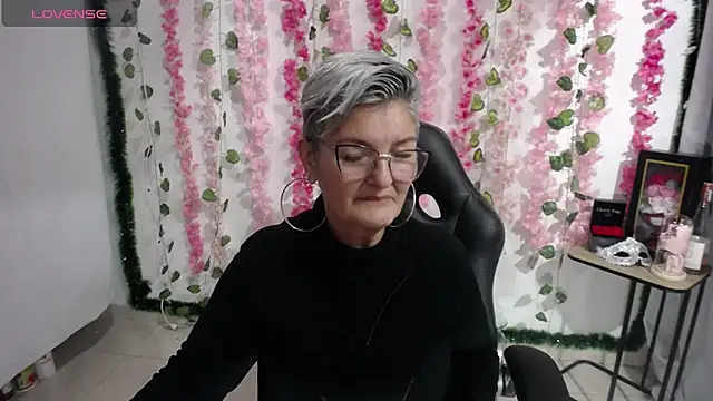 bety-cum2 online show from 03.02.25