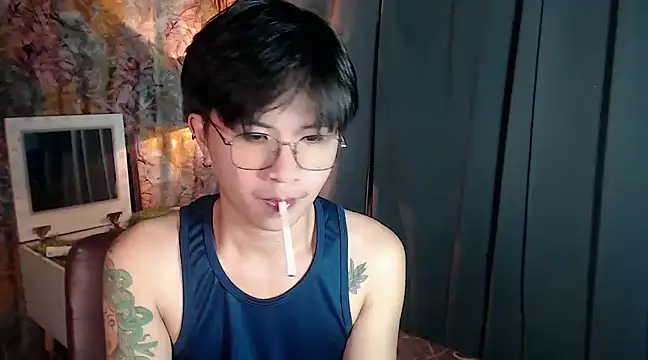 Snapshot of Sexy_Handsome_Drex chatting on 01.21.25 Sexy Handsome Drex online show from 01.21.25