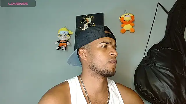 Snapshot of Bigcock_21cm_ chatting on 09.23.25 Bigcock 21cm  online show from 09.23.25