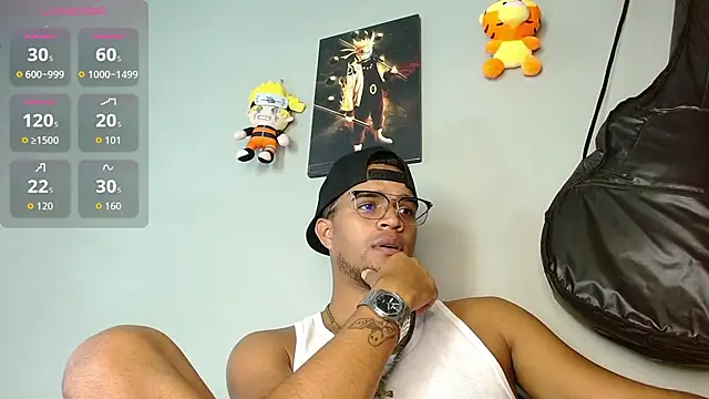 Snapshot of Bigcock_21cm_ chatting on 10.13.25 Bigcock 21cm  online show from 10.13.25