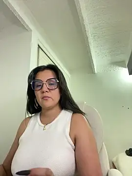 SWEETLILY18 online show from 01.21.25