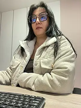 SWEETLILY18 online show from 03.03.25