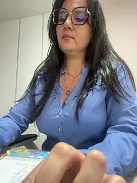 SWEETLILY18 online show from 03.11.25