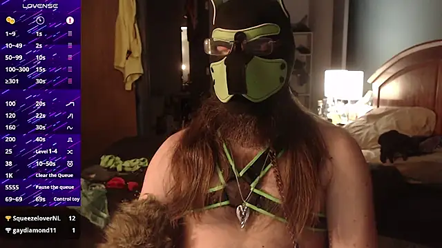 kinkywolf429 online show from 11.14.25