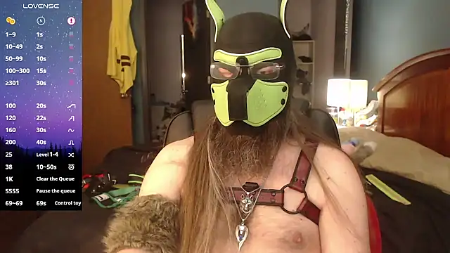 Snapshot of kinkywolf429 chatting on 04.21.26 kinkywolf429 online show from 04.21.26
