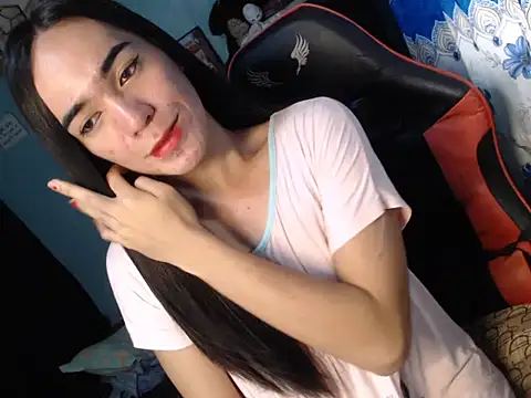 Snapshot of sexysassymirax chatting on 02.05.26 sexysassymirax online show from 02.05.26