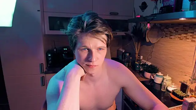 Breston Sweet online show from 02.07.25