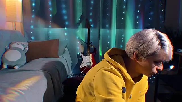 Breston Sweet online show from 12.14.25