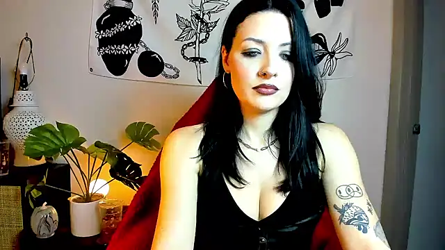 MelroseStrip online show from 10.31.25