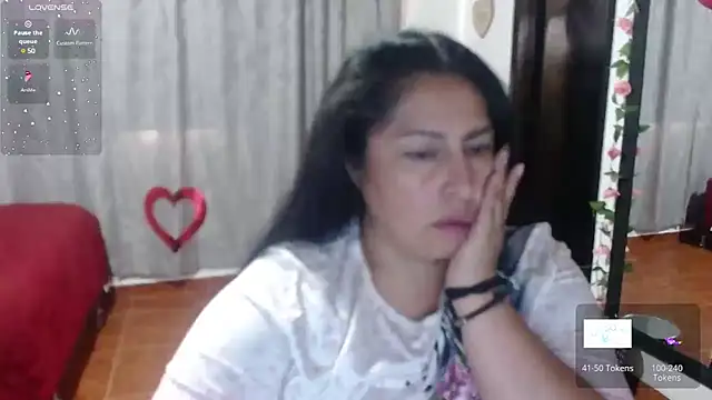 Snapshot of Keyla01_ chatting on 02.08.25 Keyla01 online show from 02.08.25