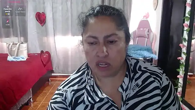 Snapshot of Keyla01_ chatting on 02.17.25 Keyla01 online show from 02.17.25