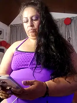 Snapshot of Keyla01_ chatting on 02.28.25 Keyla01 online show from 02.28.25