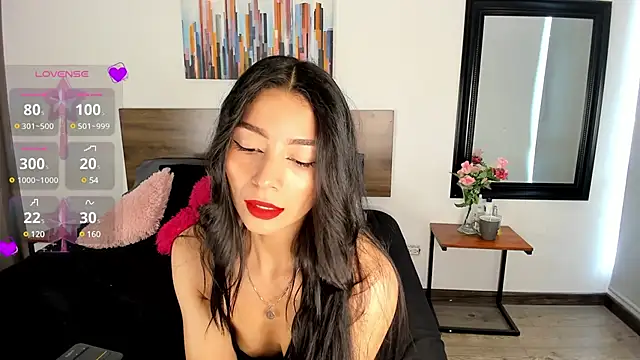 Ginebraa Saenz online show from 03.06.25