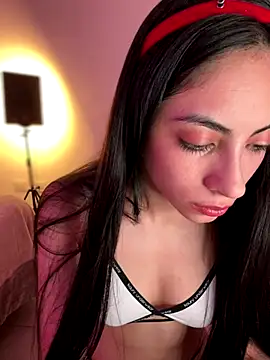 martiiaciar online show from 12.21.25