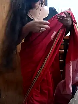 Snapshot of yoursana- chatting on 03.02.25 yoursana- online show from 03.02.25