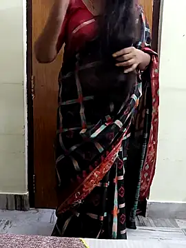 Snapshot of yoursana- chatting on 09.18.25 yoursana- online show from 09.18.25