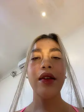 SexFucktoryLily online show from 05.06.26