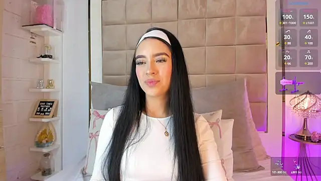 Victoria adaams online show from 01.21.25