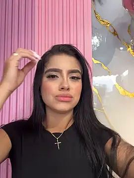 Victoria adaams online show from 10.21.25