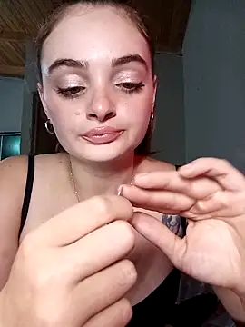 Emmacut online show from 04.05.26