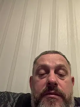 Snapshot of GHsveter chatting on 12.22.25 GHsveter online show from 12.22.25