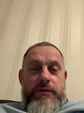 Snapshot of GHsveter chatting on 02.05.26 GHsveter online show from 02.05.26