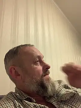 Snapshot of GHsveter chatting on 02.09.26 GHsveter online show from 02.09.26